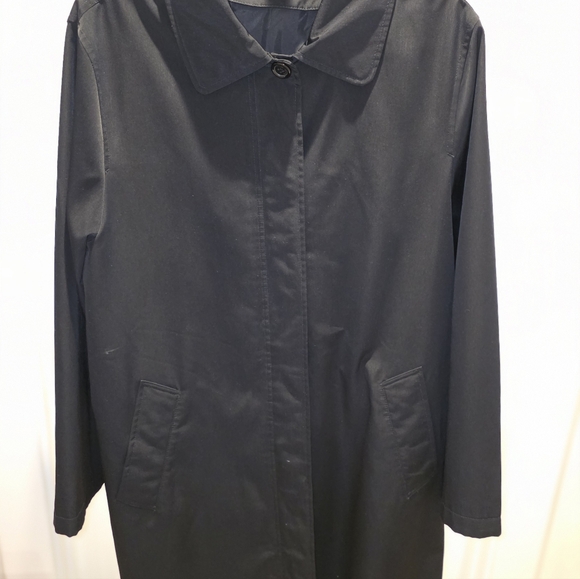 Classic Black Women's Trench Coat - Picture 6 of 6